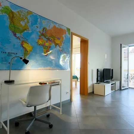 Modern With Sea View 4 Pers Апартаменты