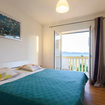 Апартаменты Modern With Sea View 4 Pers