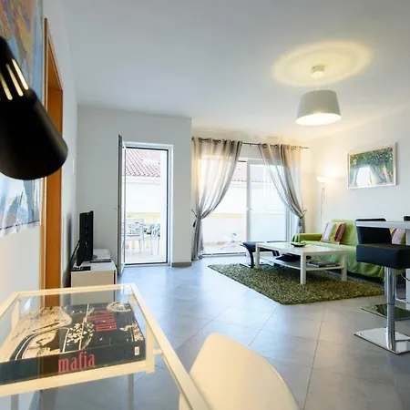 アパート Modern With Sea View 4 Pers